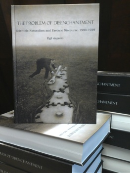 "The Problem of Disenchantment" wins the first Gerardus van der Leeuw Award.
